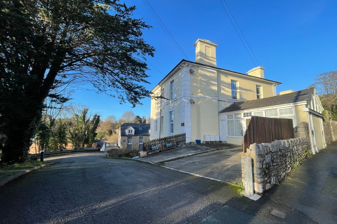 Studio Flat To Rent